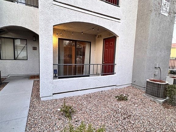 4th image of 950 Seven Hills Dr APT 1812
