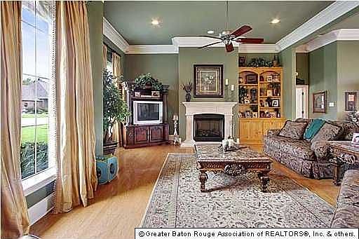 4th image of 10349 Indian Creek Dr