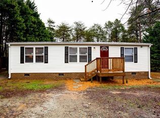3496 Woodstream Dr, Maiden, NC 28650