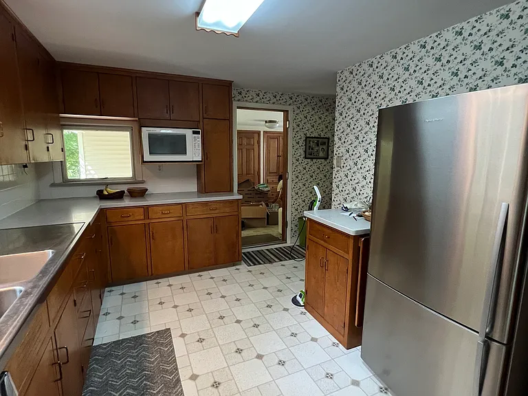 9910 Thwing Rd — Photo 37