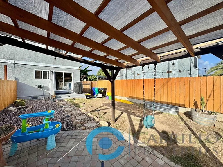 3715 Beta St — Photo 17