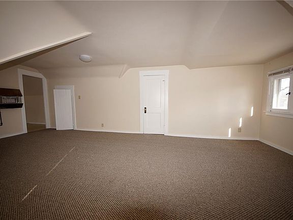 3rd image of 1210 Nicholson Ave