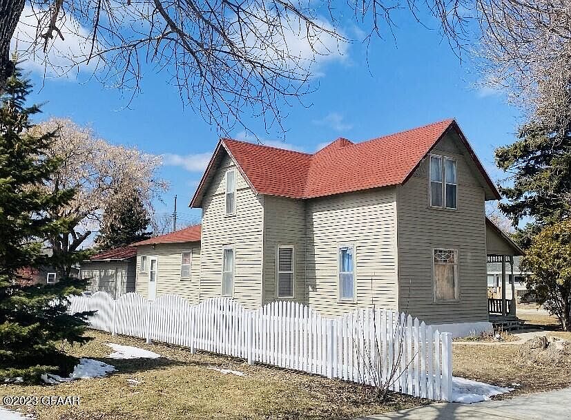 800 3rd Ave, Cando, ND 58324 Zillow