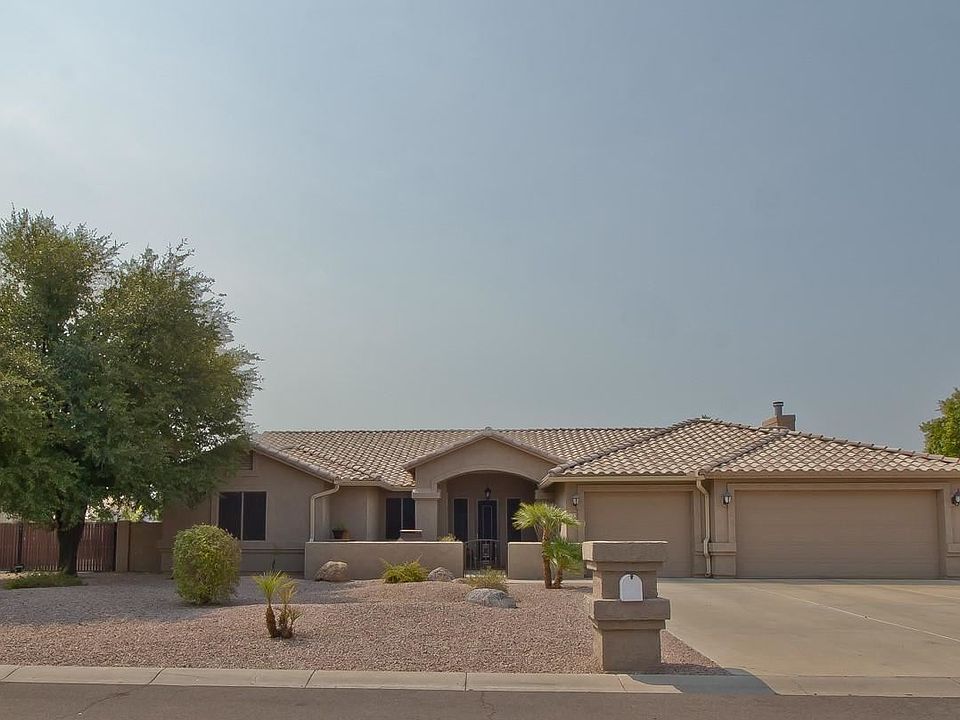 1st image of 8123 W Planada Ln