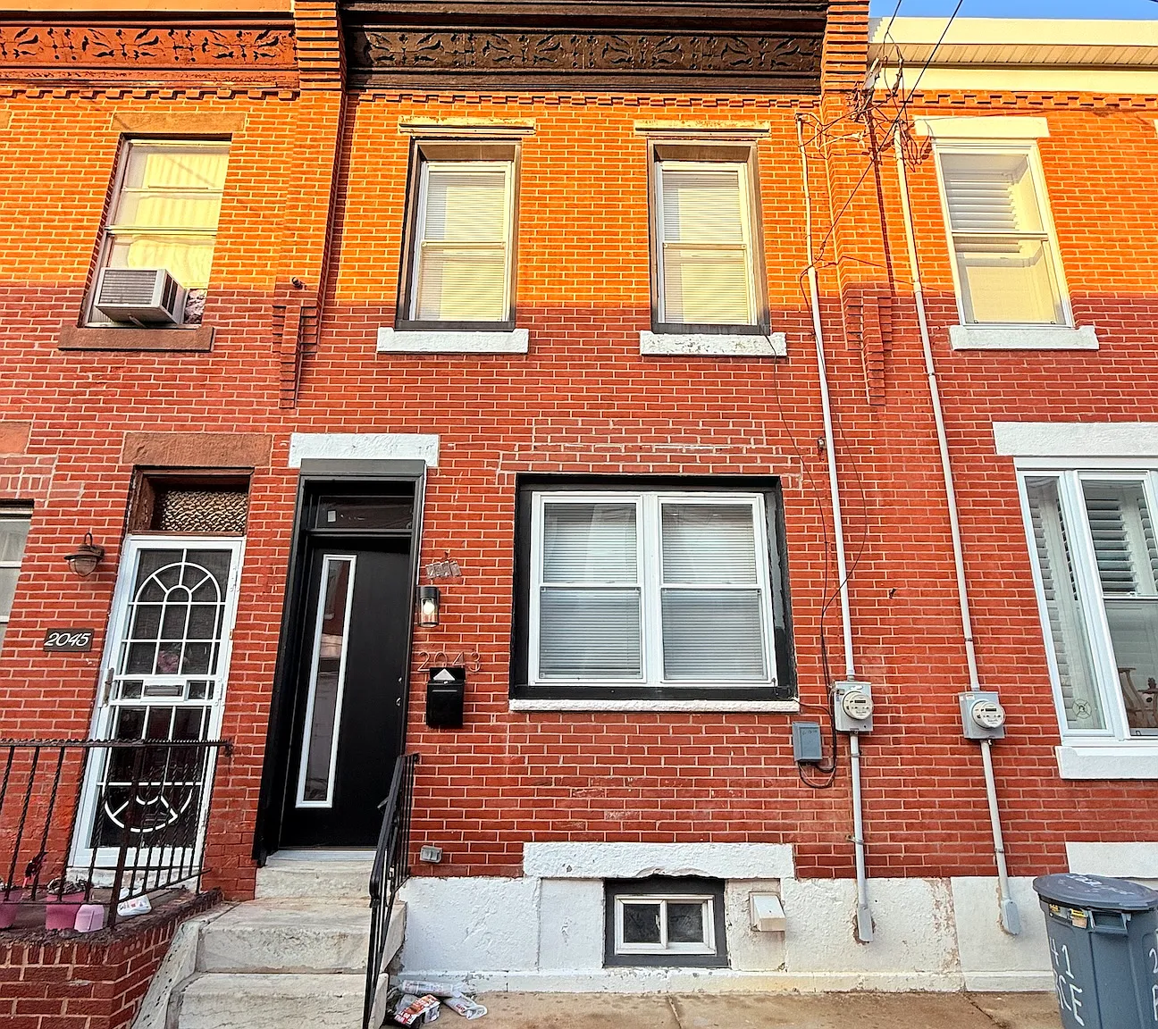 2 bed, 1.5 bath, 900 sqft, $1,800 — Photo 3