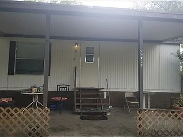 31638 Lake Dr, Eustis, FL 32736