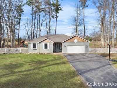 12951 Links Ln, Gowen, MI, 49326