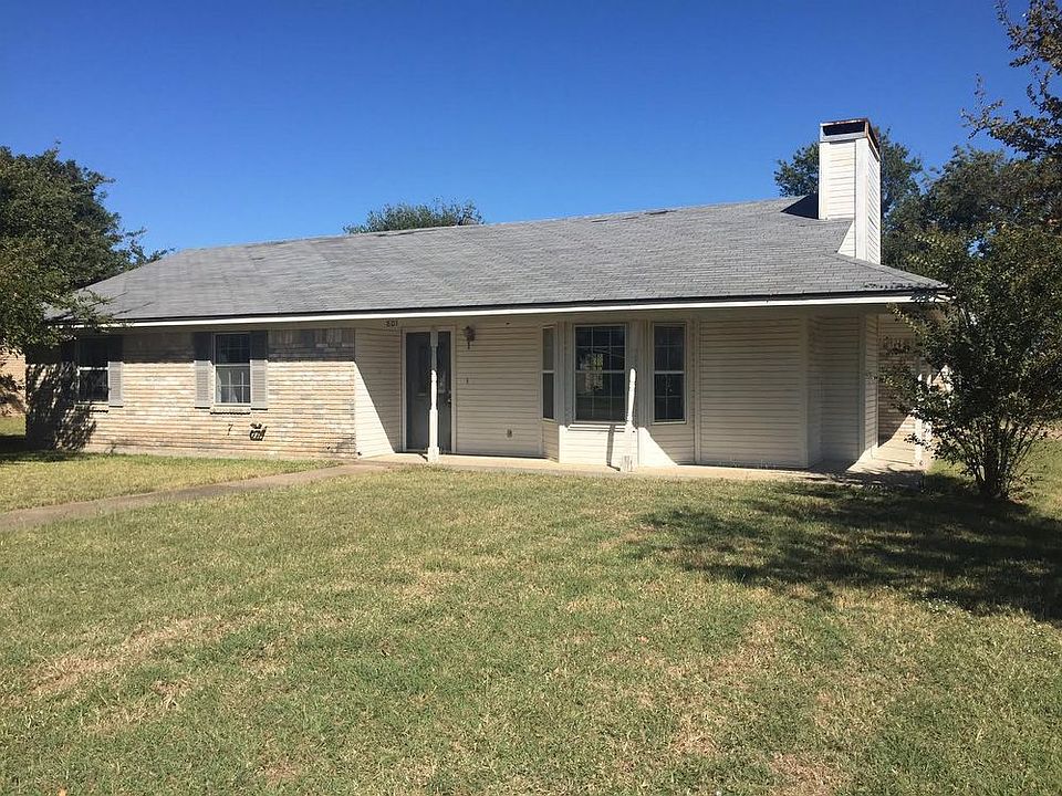 1st image of 801 Dayton Dr