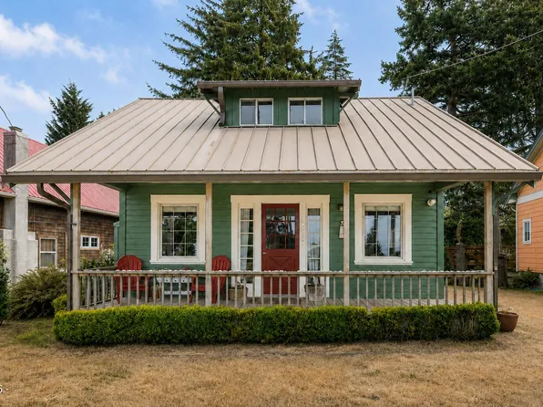 34835 Hill St, Pacific City, OR 97135