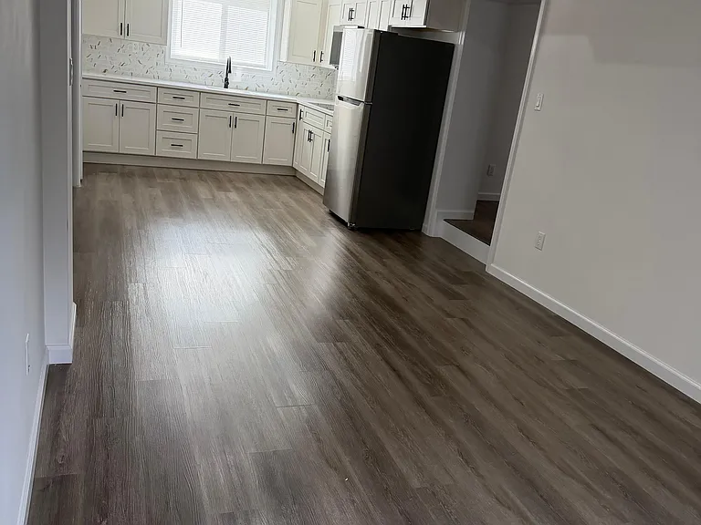 742 Walnut St — Photo 7