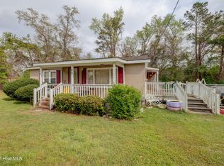 95 Peterson Rd, Delco, NC 28436