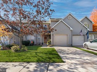 5 Dewberry Ln, Delran, NJ
