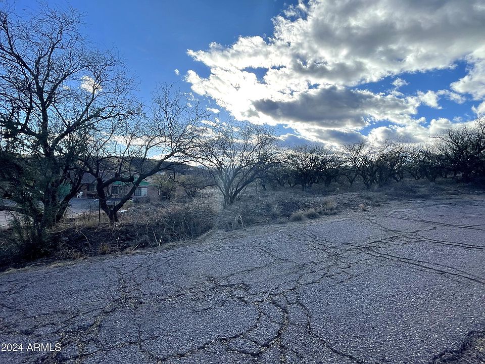 2nd image of 998 Alegre Court #18