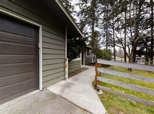 13527-13529 4th Avenue Ct E #F85D8E71B, Tacoma, WA 98445