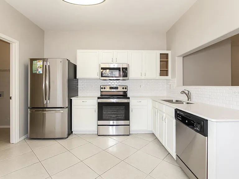 6622 W Riva Rd — Photo 6