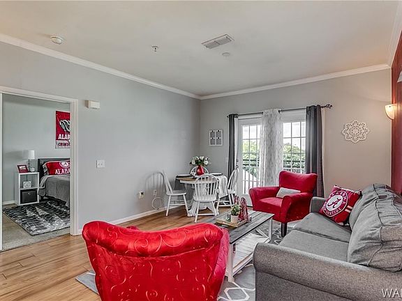 4th image of 1901 5th Ave E Unit 3323