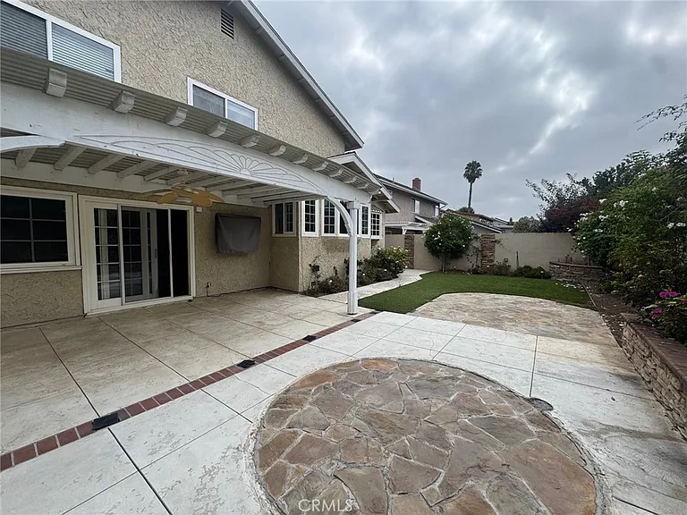 6402 Cantiles Ave — Photo 18