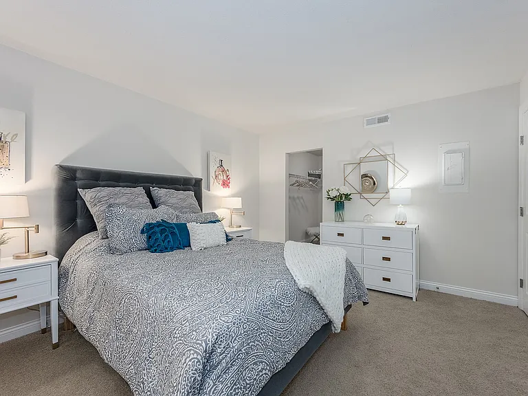 Harpers Point Apartments* — Photo 17