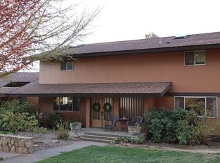 216 N 93rd Ave, Yakima, WA 98908