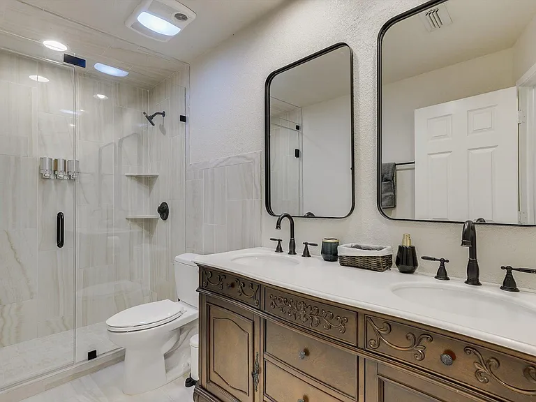 2313 Kingsley Dr — Photo 30