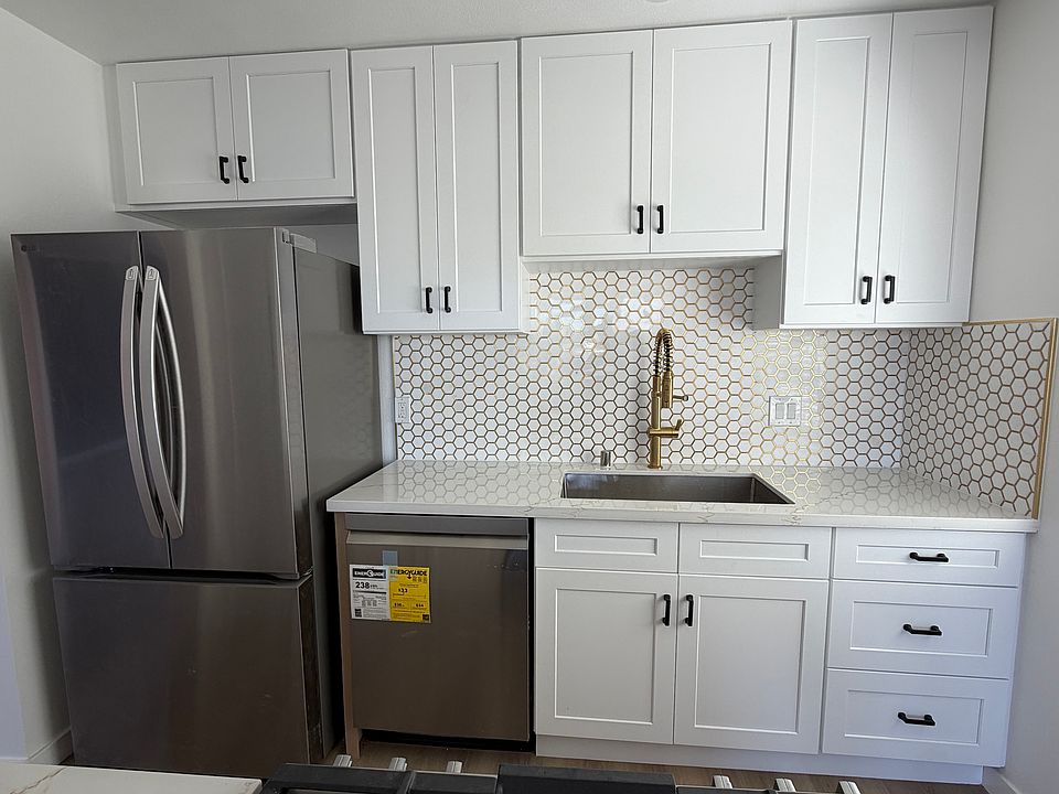 1st image of 226 Cedar St #1/2