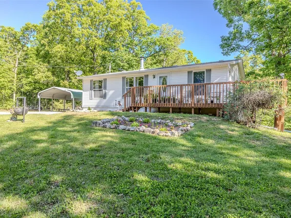 31935 Robin Dr, Lebanon, MO 65536