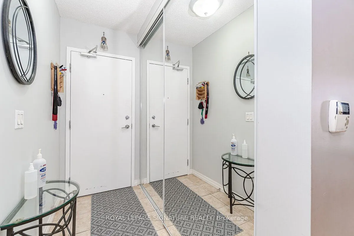 38 Fontenay Ct — Photo 3