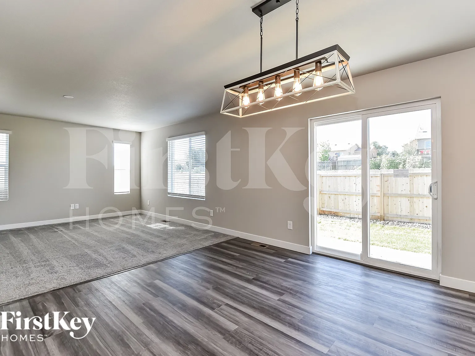 3 bed, 2.5 bath, 1383 sqft, $2,460 — Photo 3