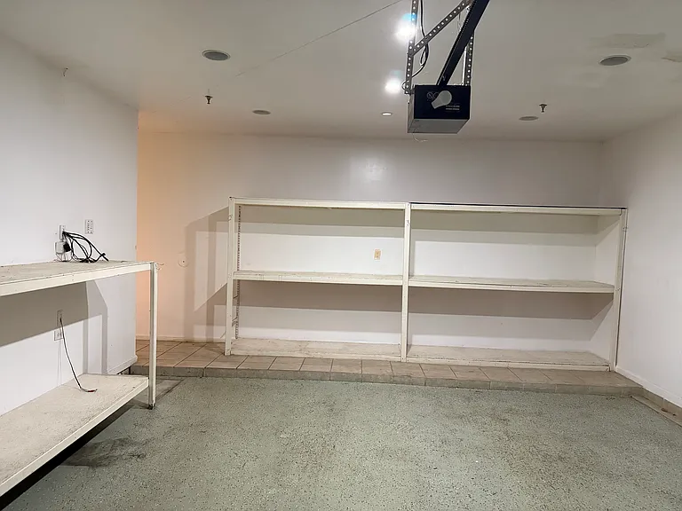2712 Gresham Way #103 — Photo 39