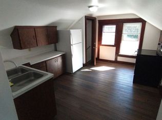 1513A Philippen St, Manitowoc, WI 54220