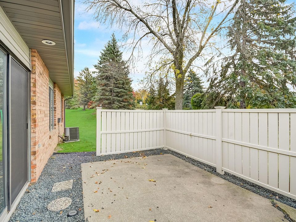 Saddlewood Park Townhomes 16863 Saddlewood Trl MN Zillow