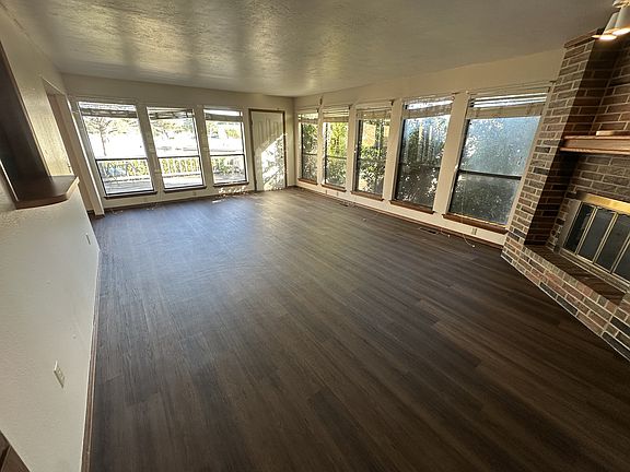 5th image of 6448 W Hefner Rd