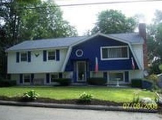 119 Llewellyn St, Lowell, MA 01850