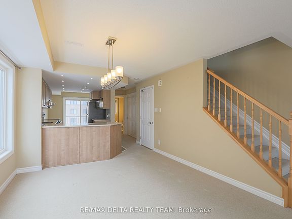 4th image of 2230 Tenth Line Rd #8
