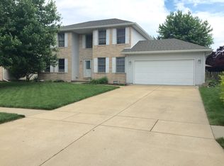 4204 Fielding Dr, Springfield, IL 62711