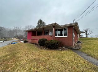 110 White Bell Cir, Wellsburg, WV 26070