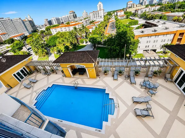 1627 SW 37th Ave APT 502, Miami, FL 33145