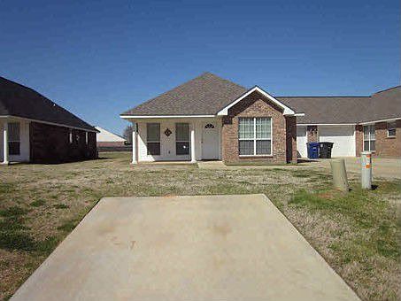 1st image of 208 Aloys Cir