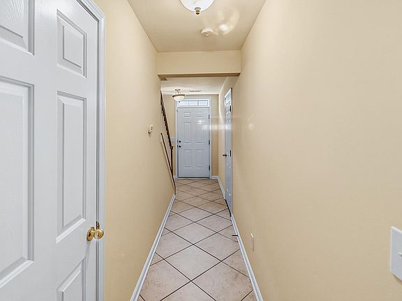 5th image of 37 Heritage Oak Way