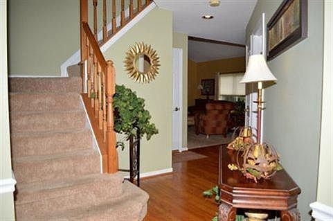 2nd image of 10292 Willow Dr
