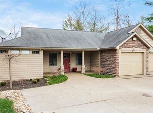 321 Locust Ln, Senecaville, OH 43780