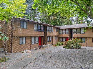 1101 SW Harrier Cir APT 204, Oak Harbor, WA 98277