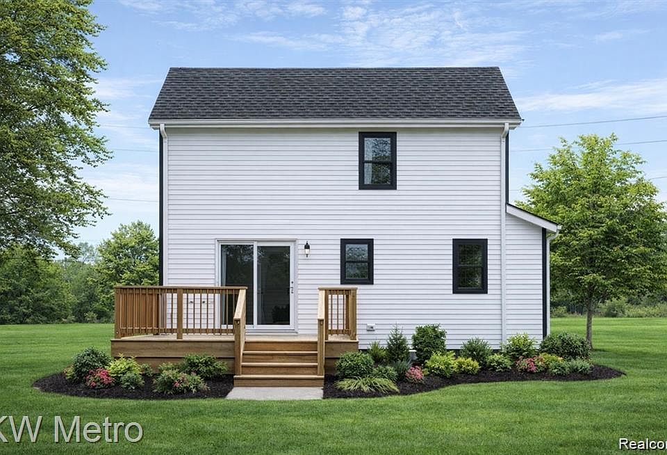 2nd image of 8864 Charlevoix St