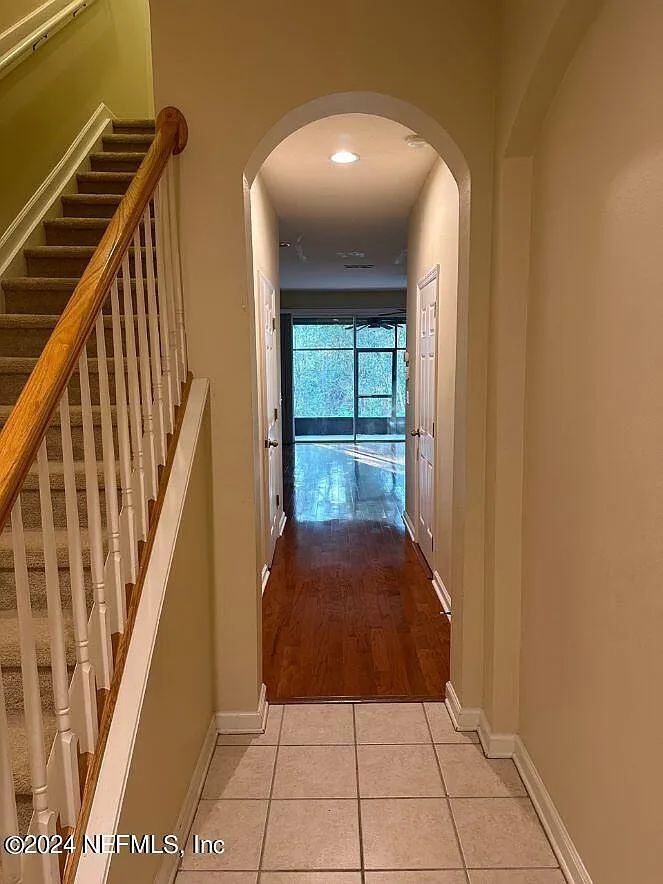 3 bed, 2.5 bath, 1419 sqft, $1,795 — Photo 2