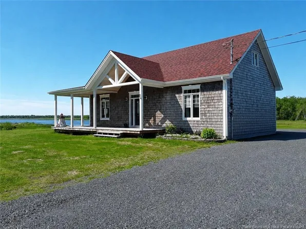 74 Joseph St, Neguac, NB E9G 1J1