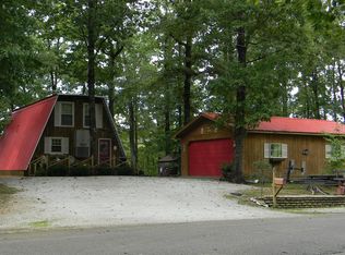 253 Camp Nix Rd, Lobelville, TN 37097