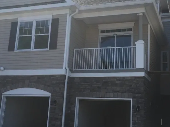 36 Elston Ct, Wanaque Boro, NJ 07420