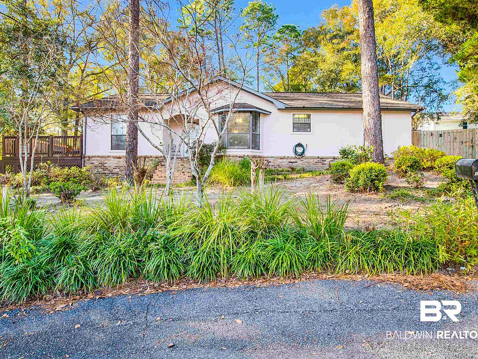 1st image of 103 Stoney Cir