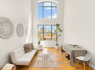76 Roebling St APT 4B, Brooklyn, NY 11211