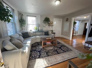 172 Sumner St #1, Boston, MA 02128